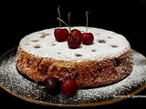 Gâteau moelleux aux cerises