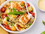 Salade blé, tomates cerises, petits pois et halloumi