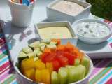 Crudités à dipper avec leurs sauces au fromage blanc