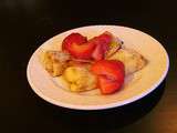 Blintzes aux fraises et au fromage blanc, saveur vanille (cuisine juive)