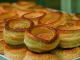 Vol au vent garni de fondue savoyarde, vin blanc (France, Savoie)