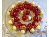 Mini brochettes aux tomates cerises, jambon de pays et mozzarella