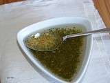 Sauce vinaigrette extra aux herbes et à l'ail