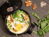 Oeufs cocotte roquefort, roquette et noix – une recette Matines