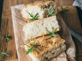 Focaccia italienne au romarin {recette maison}