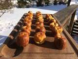 Apéritif : Mini-cannelés au Roquefort