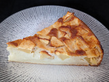 Régalez-vous avec notre recette de clafoutis aux pommes moelleux