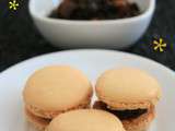 Macarons au foie gras et chutney d’oignon