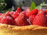 Tarte Fraises Framboises et chantilly au citron vert