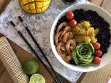 Poke Bowl aux crevettes cajun et chutney de mangue