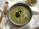 Soupe verte au pesto