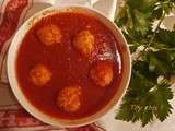 Boulettes de parmesan pour soupe à la tomate