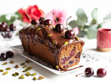 Cake cerises chocolat pistaches