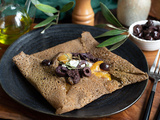 Galettes tapenade, chèvre et légumes grillés