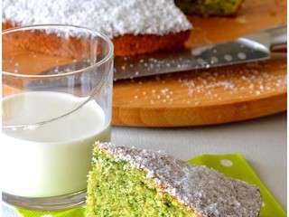 Gâteau tout vert : épinards, noix de coco et citron vert