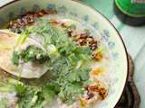 Porridge de riz aux boulettes de porc comme au Laos