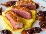 Magret de canard aux cerises