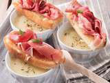 Soupe à l’oignon et aux pomme de terre, tartines de pain gratinées et Jambon de Parme