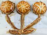 Galette des rois (fleur) à la frangipane et myrtilles