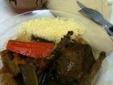 Couscous aux pigeons et aux cardes