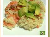 Risotto, truite fumée, crevettes, avocat et feta