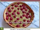 Tarte à la rhubarbe et framboises