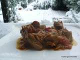 Sauté de dinde sauce curry et carrés frais au poivre et baies roses