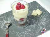 Mousse au chocolat blanc et aux framboises